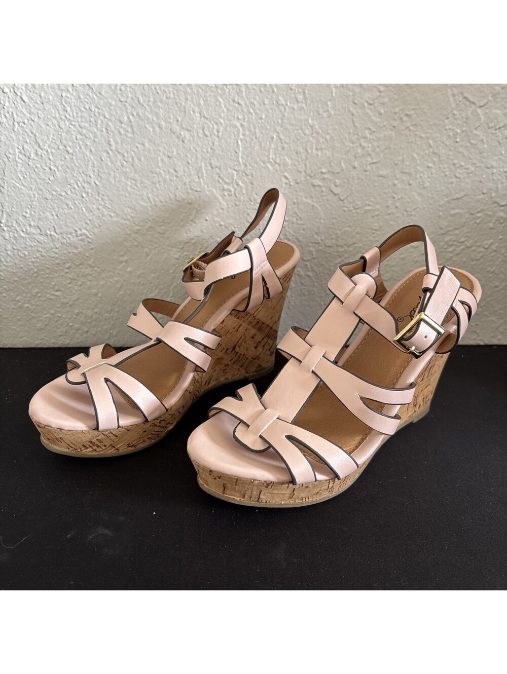 Qupid Women's Strappy Platform Wedge Sandals Pink Size 6.5